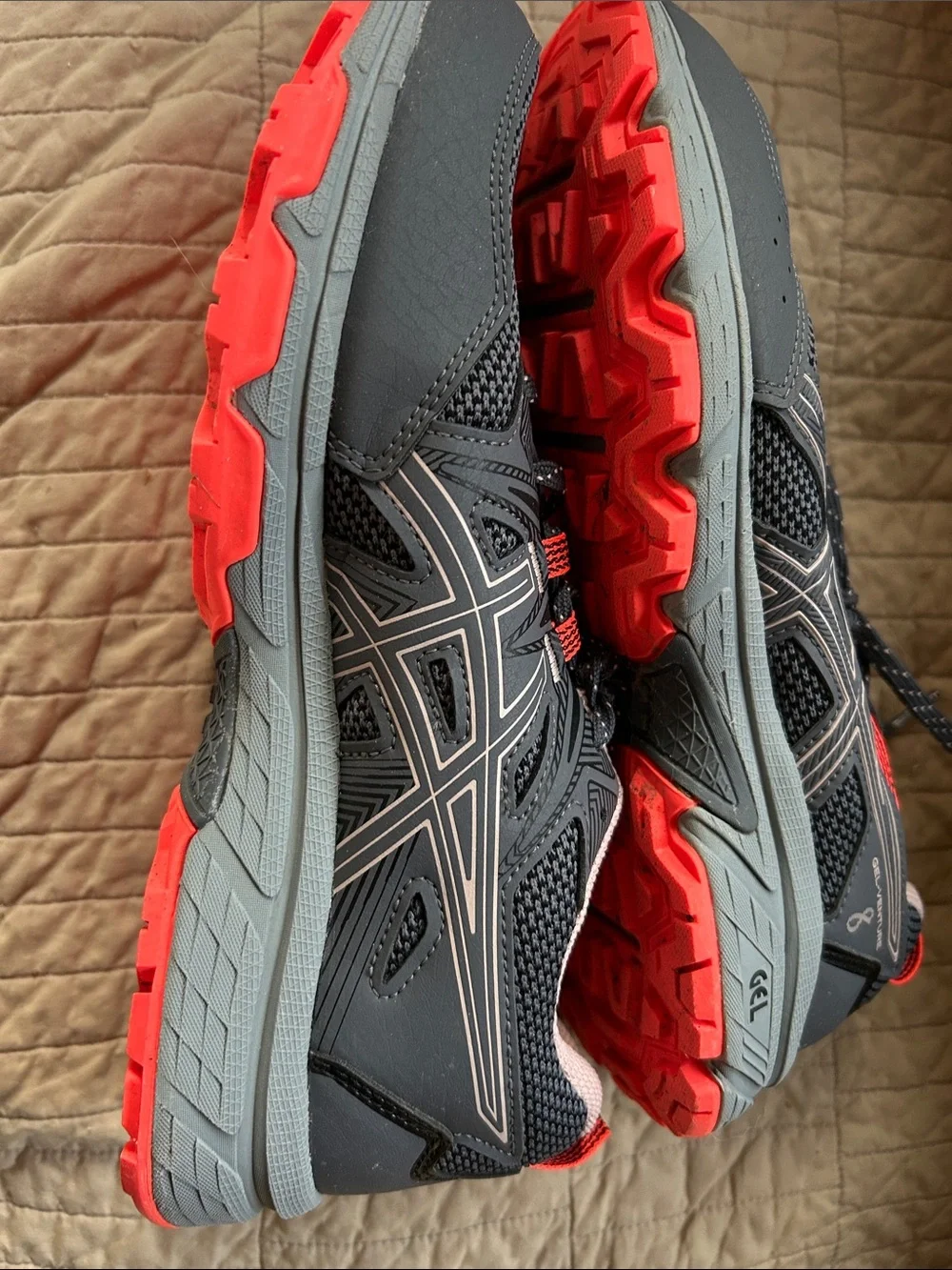 Asics Women’s Athletic Running Shoes in Gray with Red Accents
